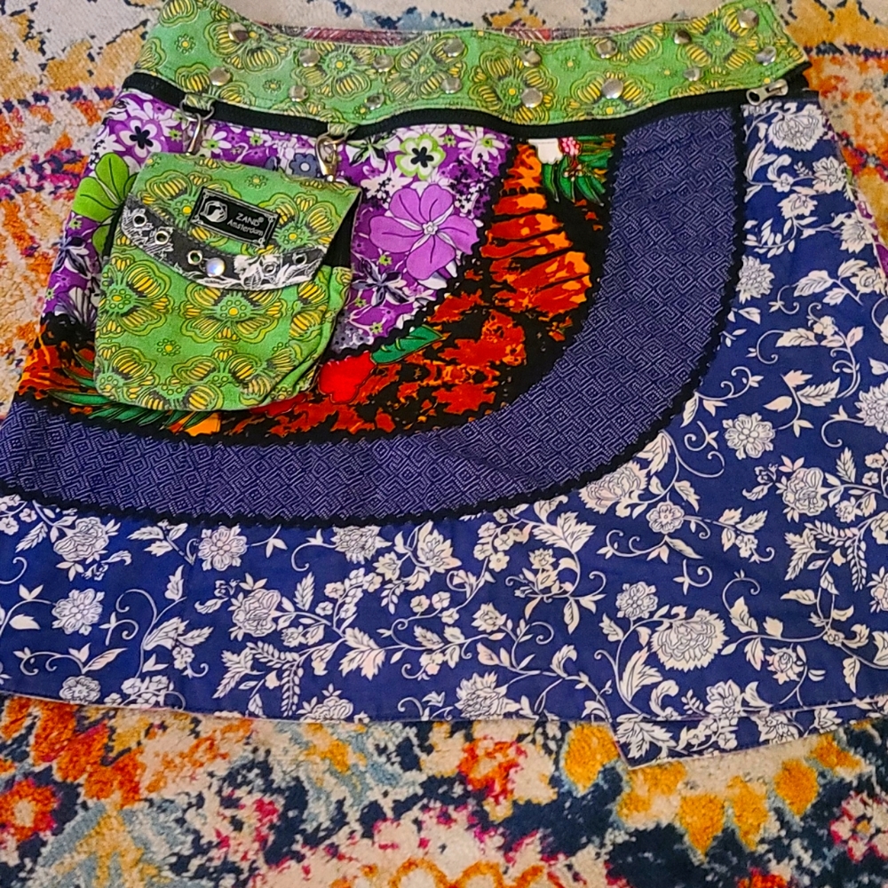 Womans adjustable wrap skirt